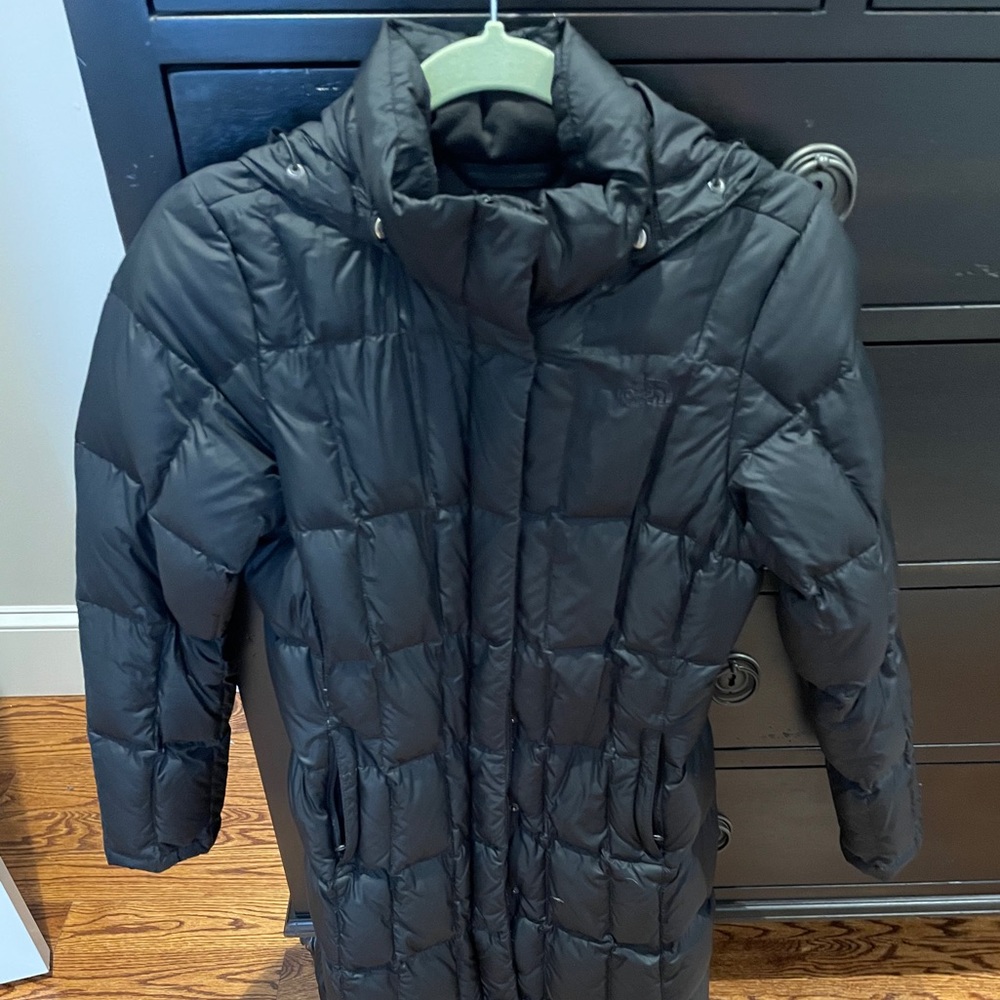 Northface Hooded Puffer Coat- Down
